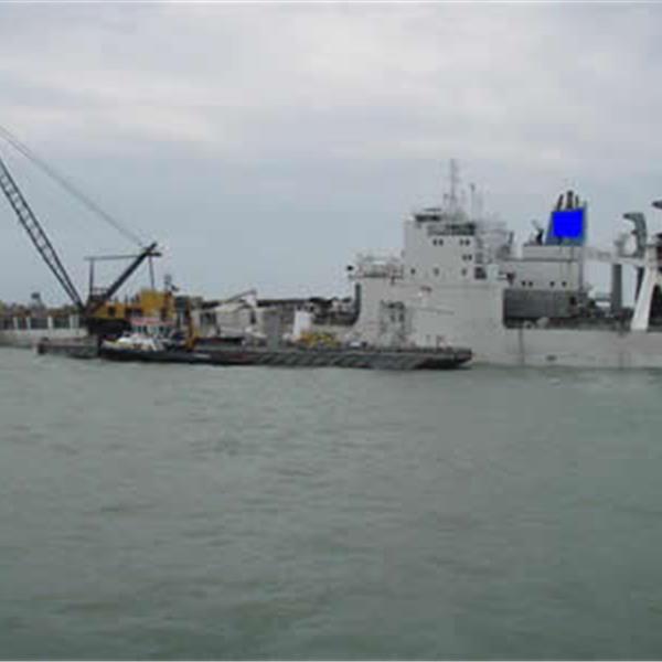 Salvage and collision